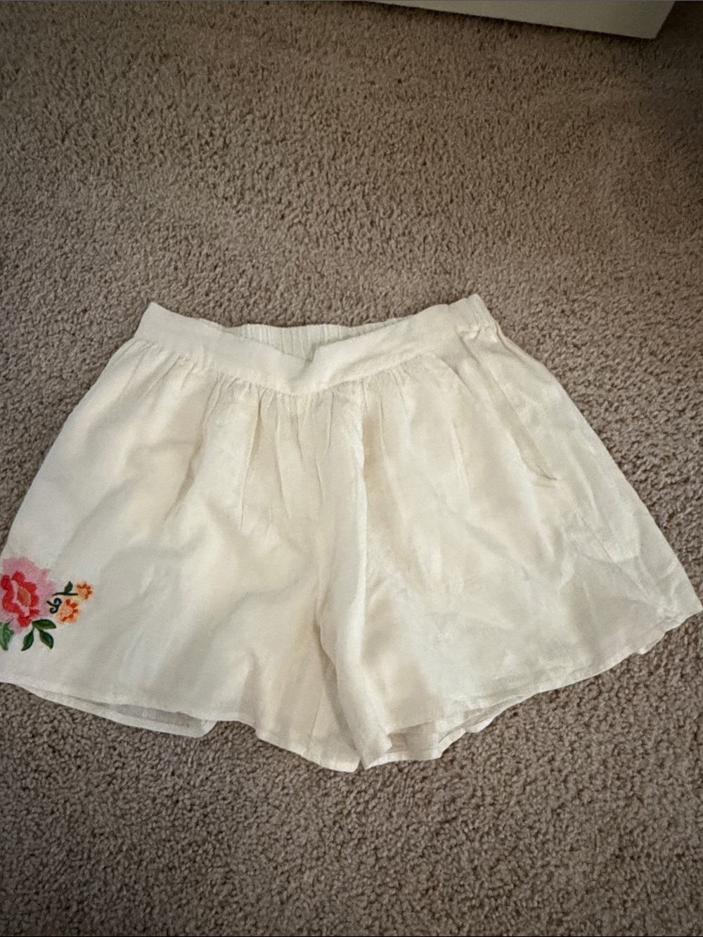 Cream Floral Embroidered Women’s Skort with Elastic Waist